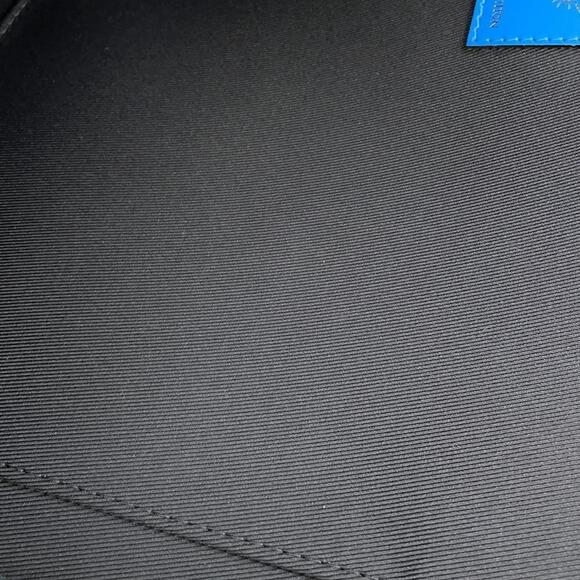 LOUIS VUITTON Blue Clutch Bag - Picture 10 of 16